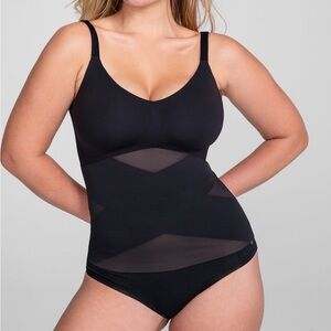 Honeylove Elegant Shapewear Cami in Vamp